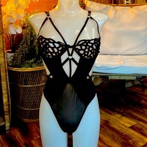 Bondage lingerie size medium
